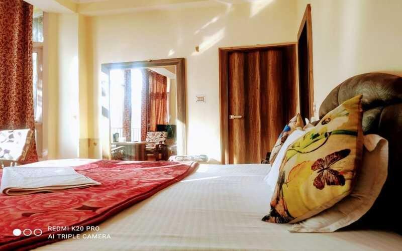 شيملا Hotel Le Talbot المظهر الخارجي الصورة